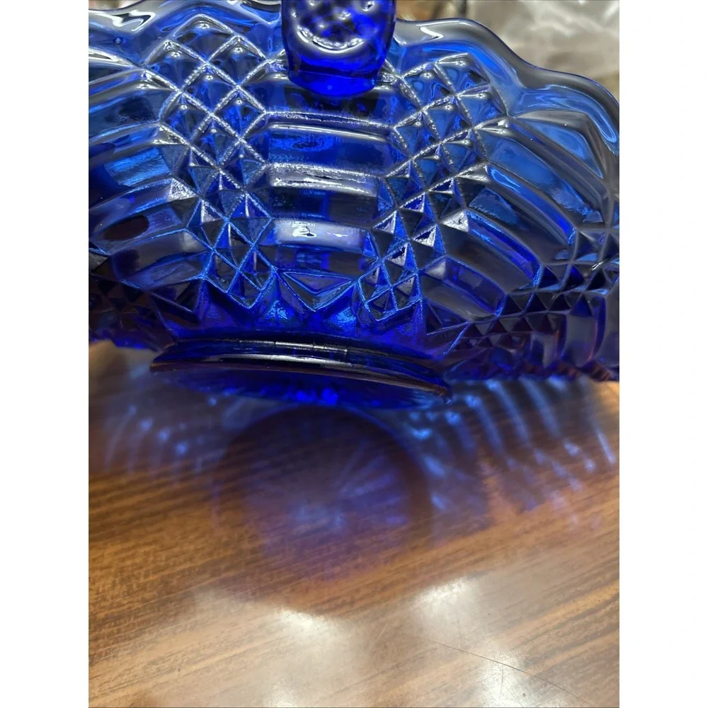 LE Smith Glass Vintage‎ Cobalt Blue Handled Banana Basket Beautiful